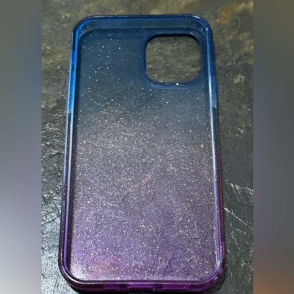 iPhone 13 phone cases - Picture 1 of 4